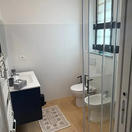 Casa Cavour - In Val Di Susa Con Parcheggio Moto Appartamento *